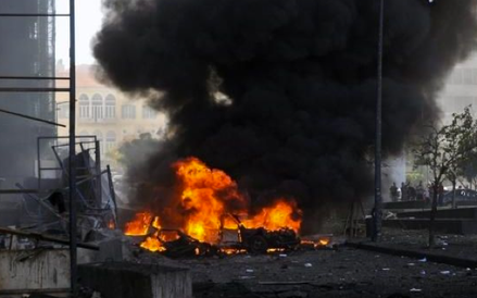 Miejsce: Bejrut (Liban), Zabici: 43, Dwóch zamachowców-samobójców wysadziło się na zatłoczonym targu