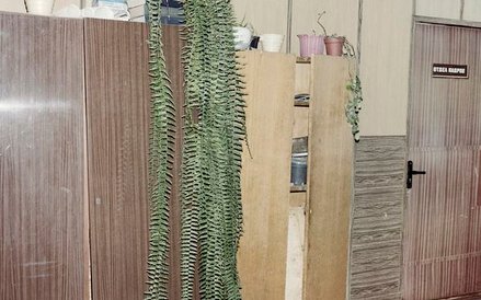 Krejwańcy, Białoruś. Administracja kołchozu, gdzie Walerij – najlepszy białoruski oracz – pomimo pol