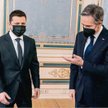 Sekretarz stanu USA Antony Blinken (z prawej) rozmawiał w środę w Kijowie z prezydentem Ukrainy Woło