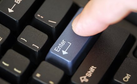 Na TikToku wyśmiewała podwładną, która nie umiała znaleźć „enter”. Straciła pracę