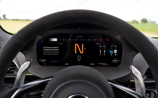 McLaren Artura Spider