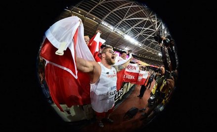 Paweł Fajdek potrójnym mistrzem świata, Wojciech Nowicki drugi raz z brązowym medalem