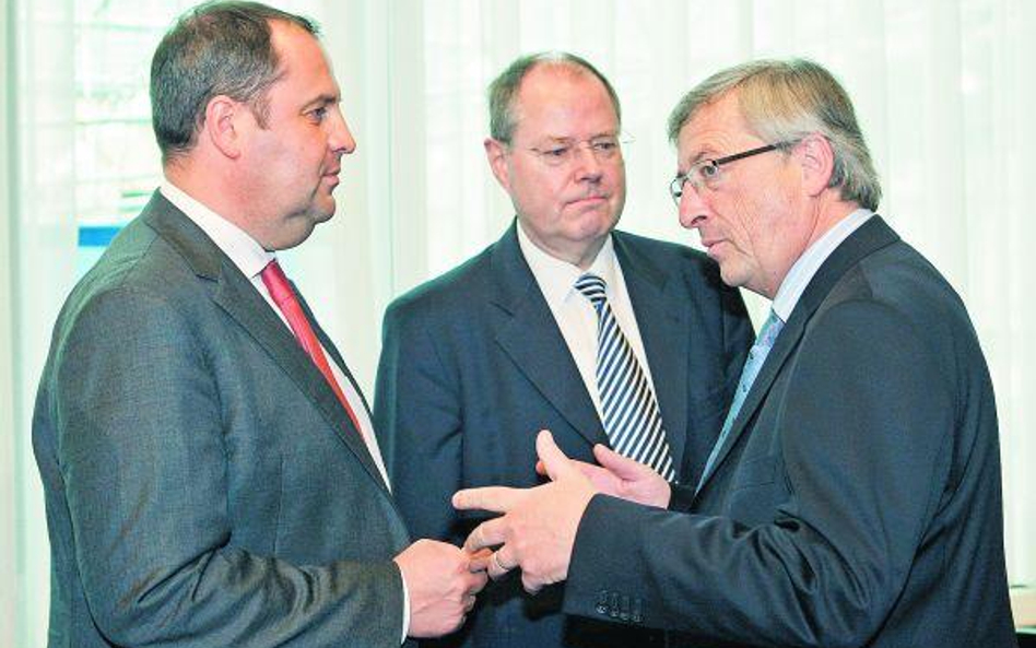 Ministrowie finansów: Austrii – Josef Proell, Niemiec – Peer Steinbrueck, i Luksemburga – Jean-Claud