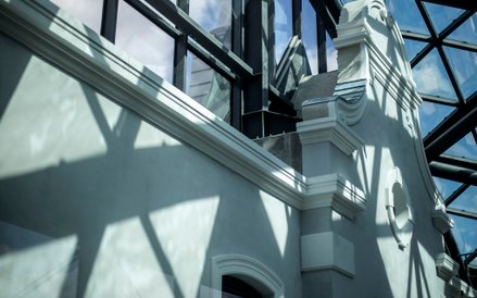 Architektura dworca kryje wiele niespodzianek.