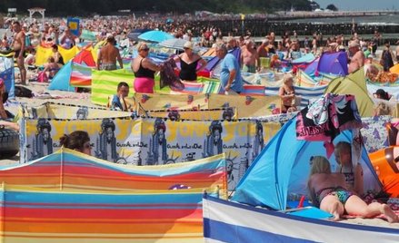 Mondial: W tym roku 800 tysięcy Polaków zrezygnuje z wakacji