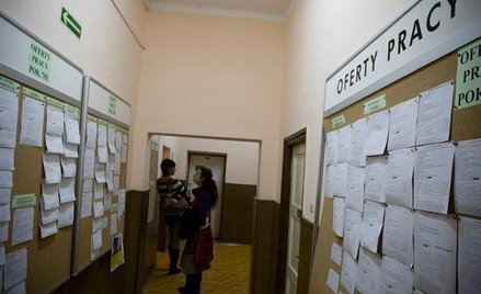 Minister ?pracy czeka na wnioski ?służb zatrudnienia ?o przyznanie środków ?na pomoc dla bezrobotnyc