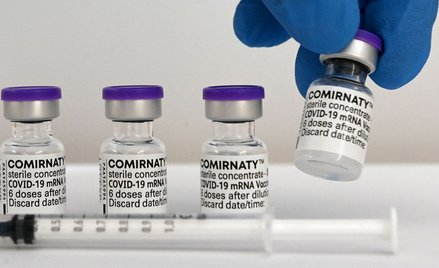 Izrael: Przypadki zapalenia mięśnia sercowego u szczepionych Pfizerem