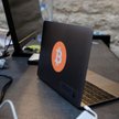 Druga fala pandemii uderza w bitcoina. Drobni inwestorzy uciekają, duzi kupują