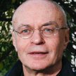 Prof. Jacek Hołówka jest filozofem i etykiem