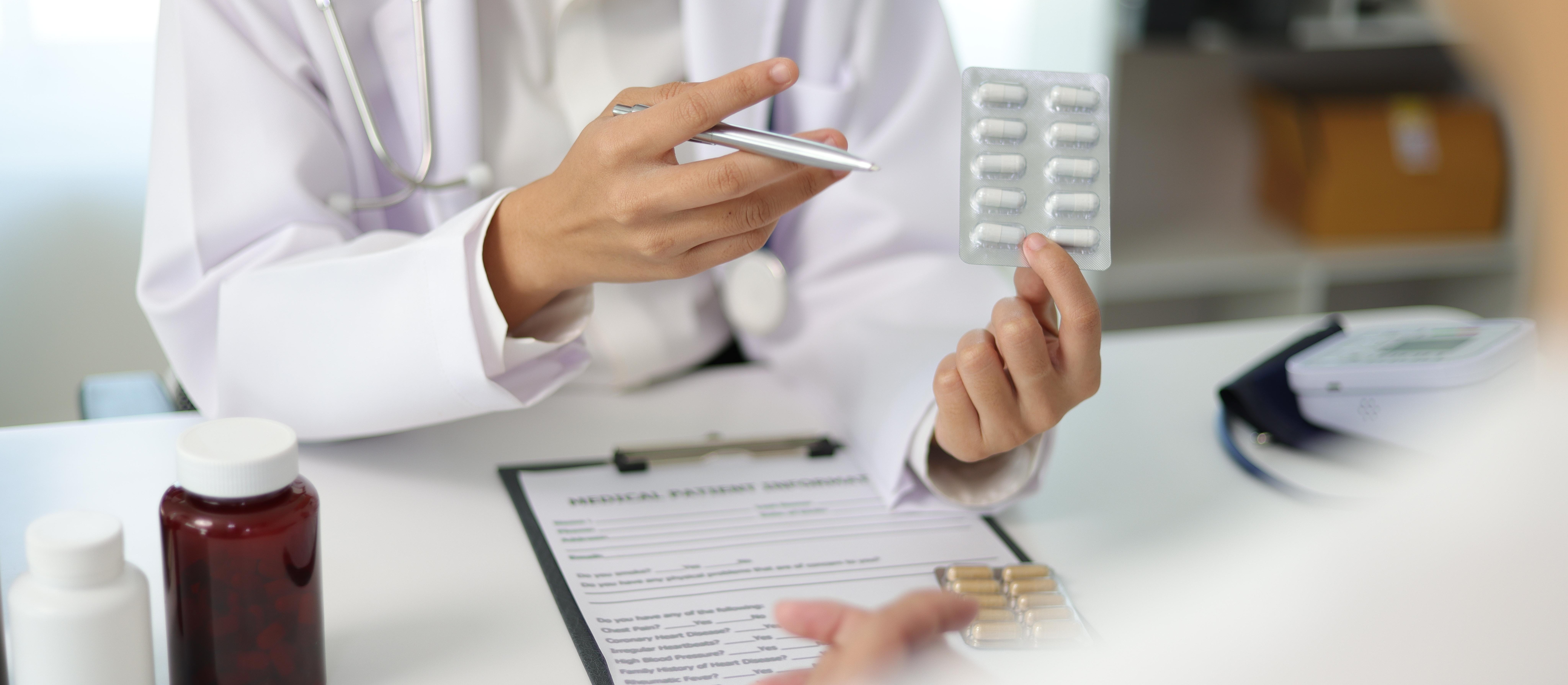 300 doctors lost their licenses. The reason is the deficiency  of cognition  of the Polish language
