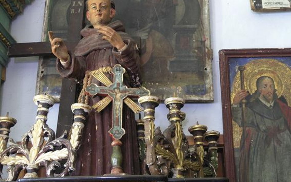 Święte obrazy i cenne dokumenty