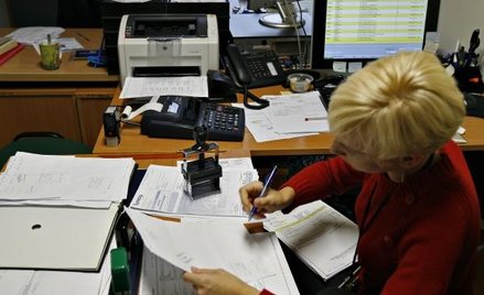 Ten, kto usługowo prowadzi księgi, odpowiada za popełnione błędy