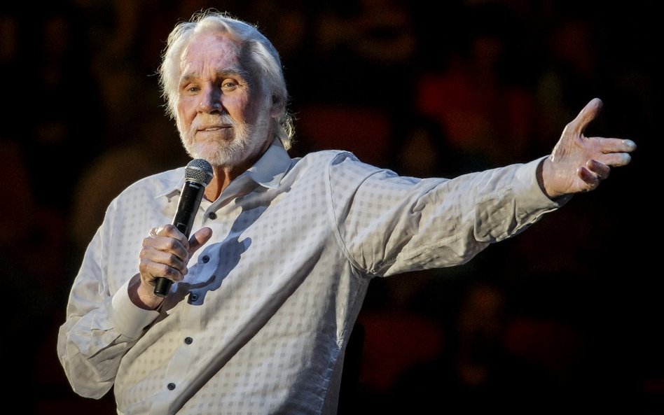 Nie żyje Kenny Rogers, ikona muzyki country