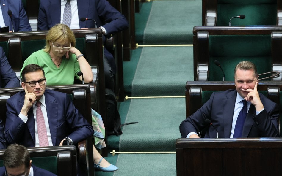 Mateusz Morawiecki (przewodniczący Klubu Parlamentarnego Rozwój Plus) i Przemysław Czarnek (wiceprez
