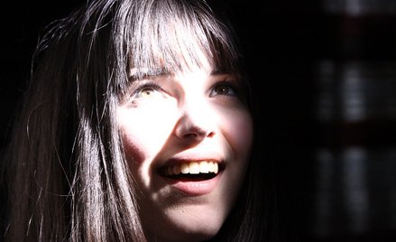 Debiutantka pokazuje na ekranie delikatność uczuć