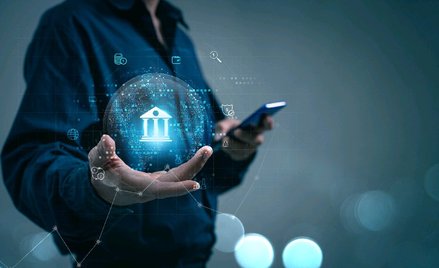 Cloud banking, czyli bankowość w chmurze, to model usług bankowych, który wykorzystuje technologię c