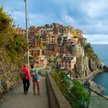 Cinque Terre walczy z nadmierną turystyką. Kary za zatrzymywanie się i selfie