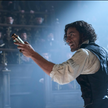 Oscar Isaac jako Frankenstein w filmie Guillermo del Toro