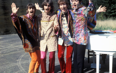 Rękopis jednego z największych hitów The Beatles "While My Guitar Gently Weeps" trafi na aukcję