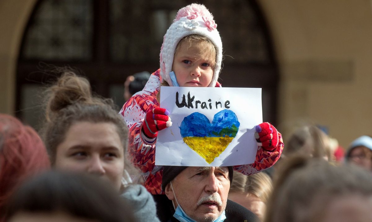 Czy uchodźcy z Ukrainy są faworyzowani w krajach Unii? rp.pl