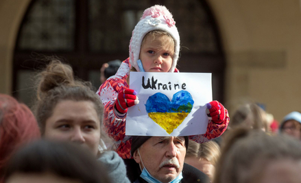 Czy uchodźcy z Ukrainy są faworyzowani w krajach Unii?