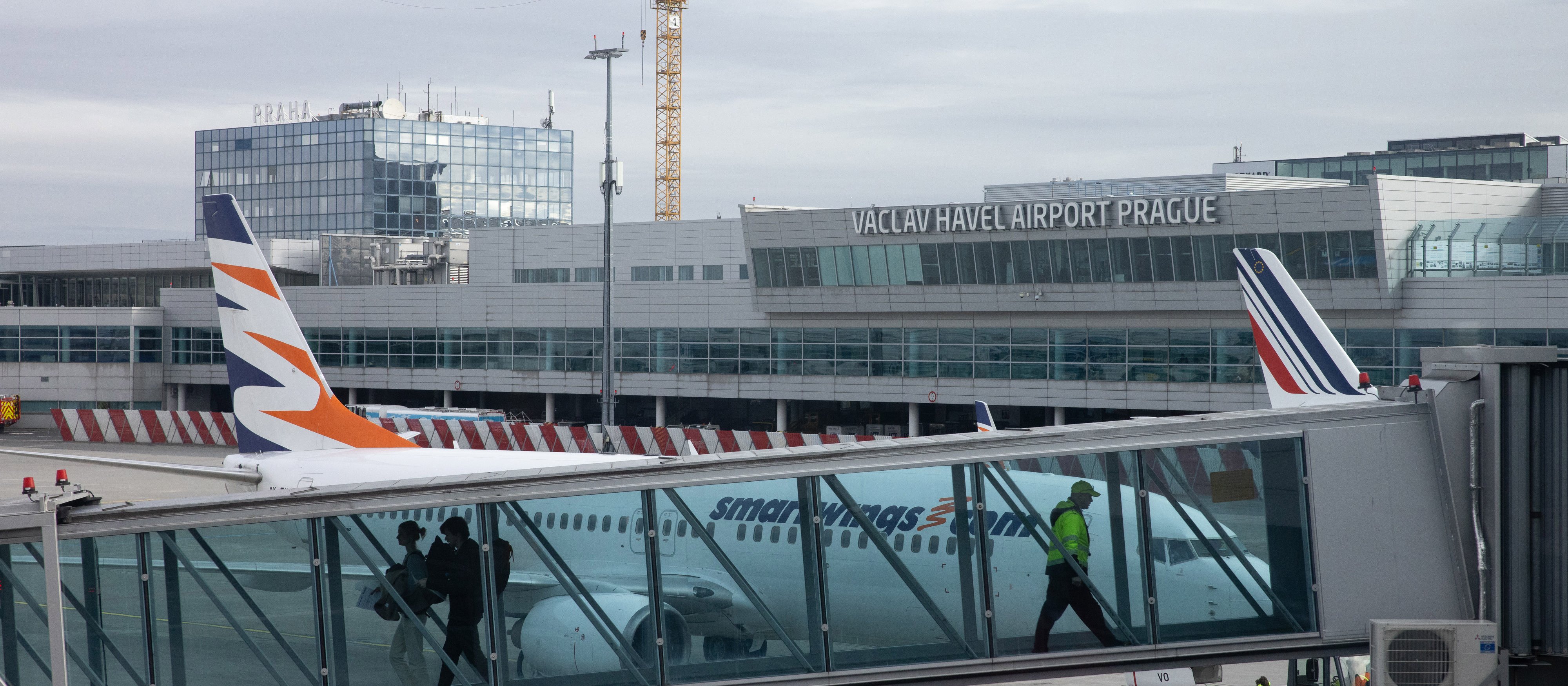 Czeski Smartwings jednak nie dla LOT-u. Wygrali Turcy