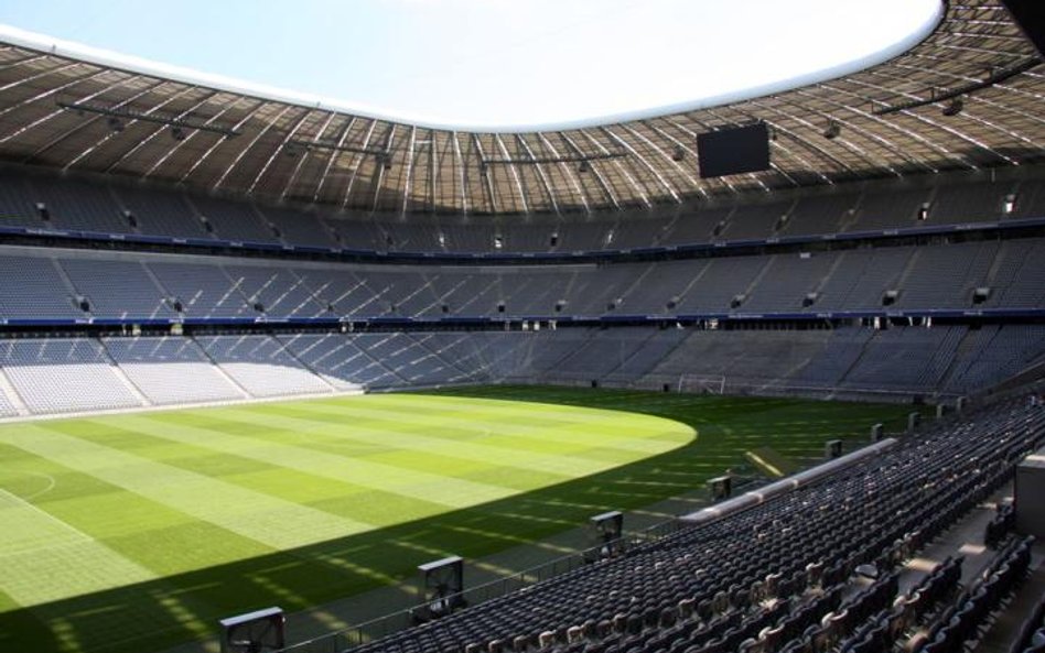 Bezpieczeństwo imprezy masowych: wyrok na kibola na stadionie