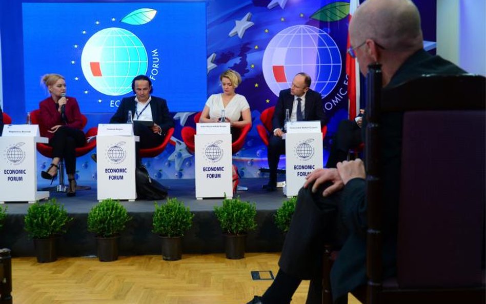 Polski sektor fintech ma międzynarodowy potencjał, tylko musi umieć go wykorzystać – podkreślali eks