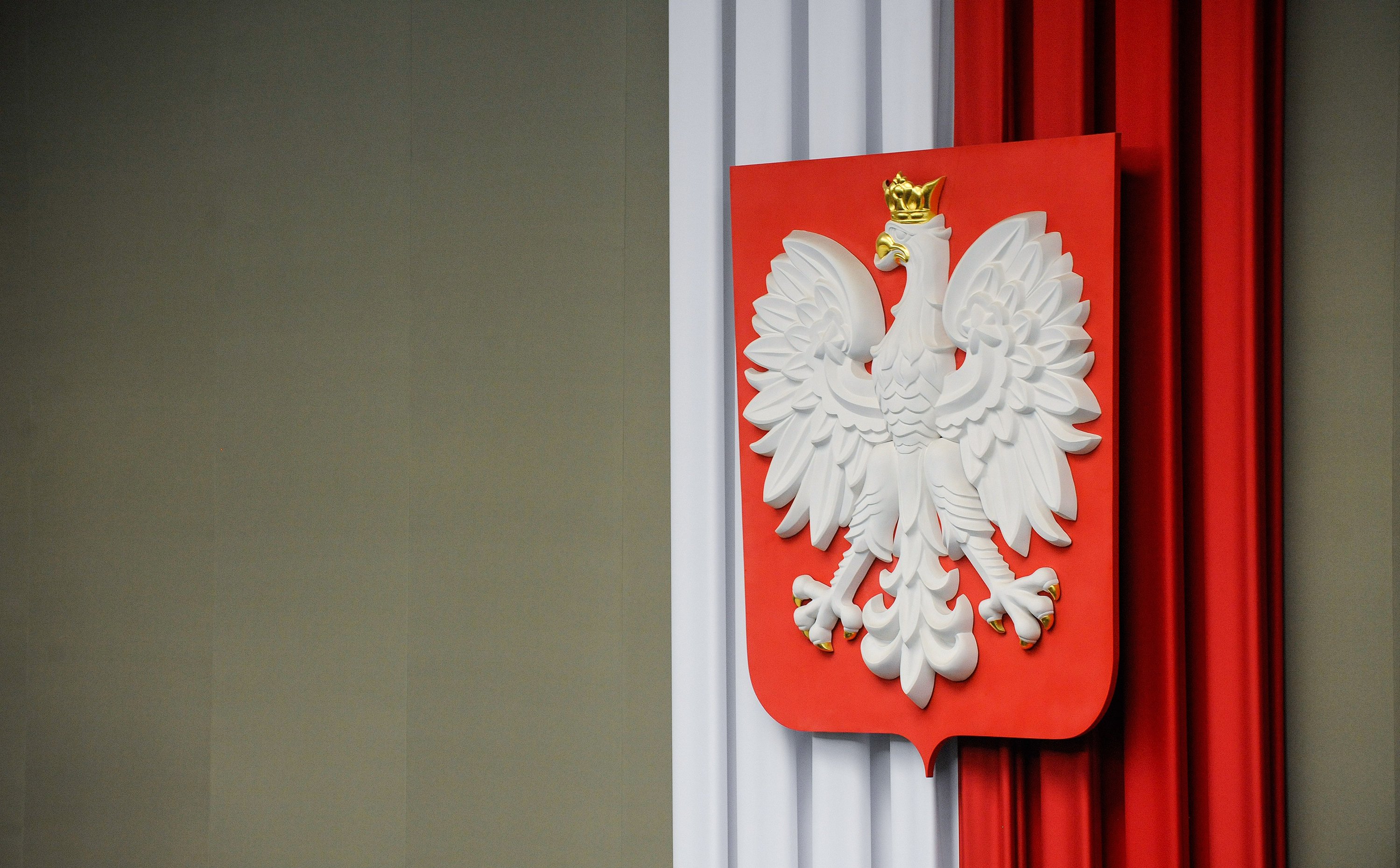 Polski orzeł po nowemu. Ruszyły prace nad zmianami w symbolach państwowych