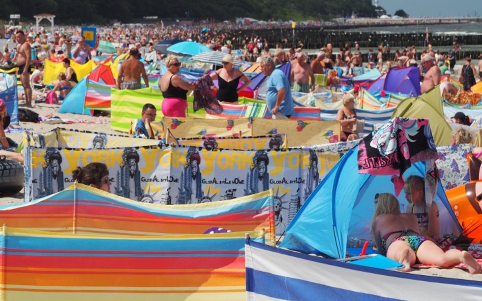 Tego lata polskie plaże nie pomieszczą wszystkich chętnych?