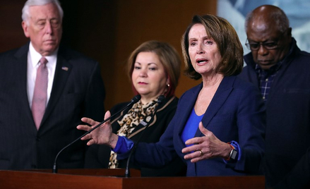 Nancy Pelosi przez osiem godzin przemawiała w amerykańskim parlamencie