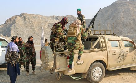 Talibowie na granicy Pakistanu z Afganistanem