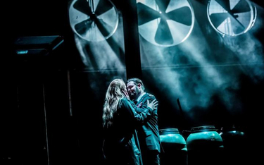 Melanie Diener i Jay Hunter Morris jako Izolda i Tristan w spektaklu Opery Narodowej
