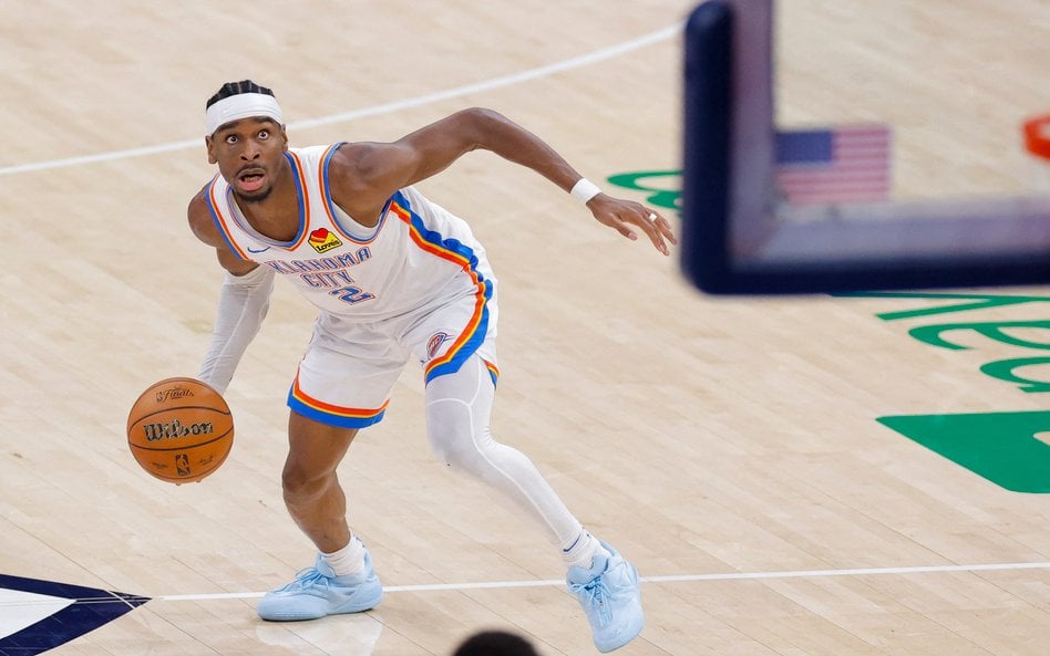 Shai Gilgeous-Alexander został królem strzelców minionego sezonu. Wcześniej tylko Kareem Abdul-Jabba