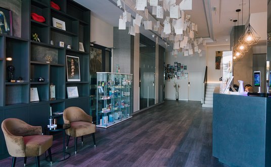 Wnętrza kliniki Villa Nova Dental Clinic.