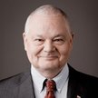 Adam Glapiński podkreśla, że inne banki centralne też nie sygnalizują podwyżek stóp procentowych, ch