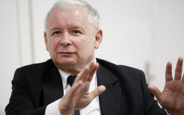 Kaczyński: Nie jestem reżyserem w teatrze kukiełek
