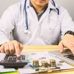 Lekarz przedsiebiorca może wybrać ryczałt