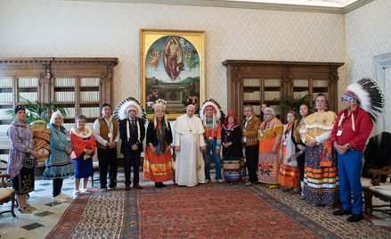 Papież Franciszek przeprosił Pierwsze Narody Kanady
