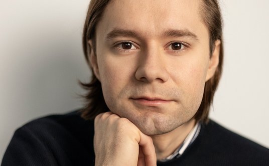 Sebastian Zalas jest doktorantem w Szkole Doktorskiej Nauk Społecznych Uniwersytetu Warszawskiego or