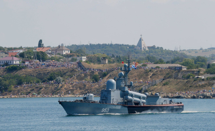 Rosyjski okręt u wybrzeży Krymu