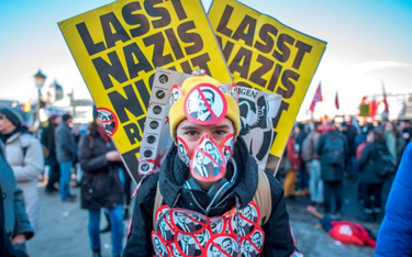 Zaprzysiężenie rządu wywołało protesty w Wiedniu przeciwko udziałowi w nim prawicowych populistów