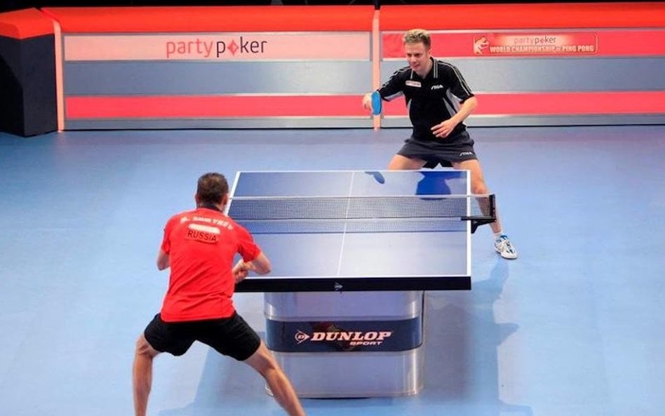 Stary nowy ping pong
