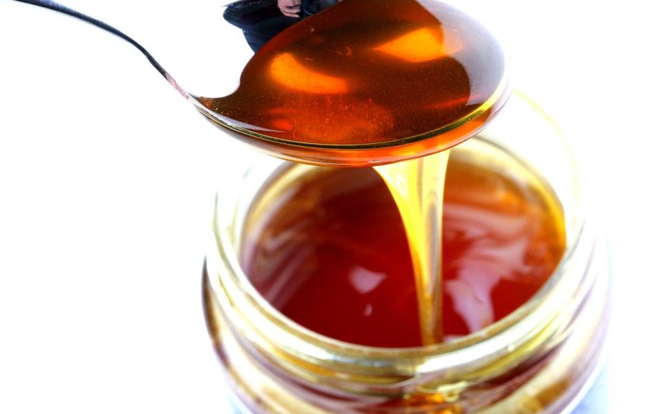Nowa Zelandia walczy z oszustami podrabiającymi miód manuka