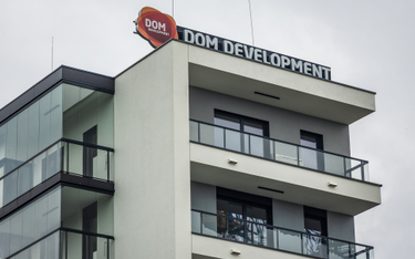 Dom Development: Bonus w akcjach dla szefów