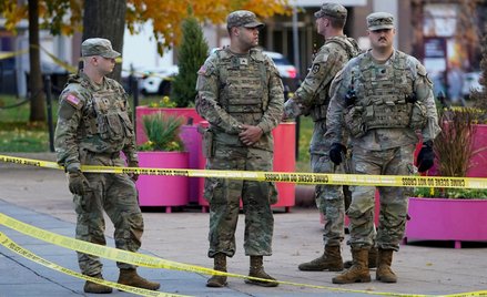 Strzały niedaleko Białego Domu. Trump: Zwierzę, które postrzeliło żołnierzy za to zapłaci