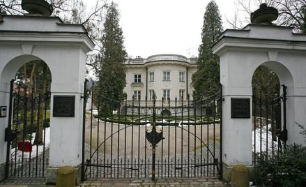 Trudny powrót do utraconych dworków