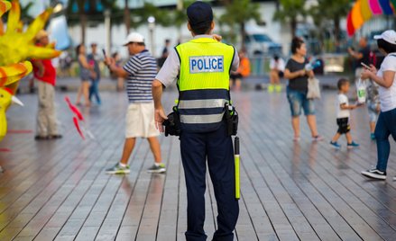 Kiedy robi się gorąco, warto pomyśleć o tłumaczu i prawniku