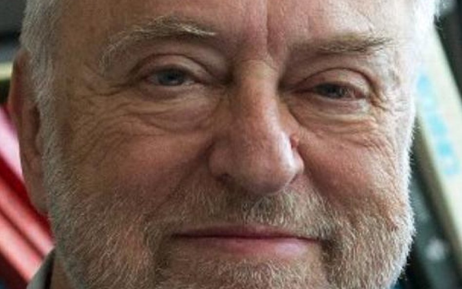 Prof. Kazimierz Rzążewski ma 72 lata