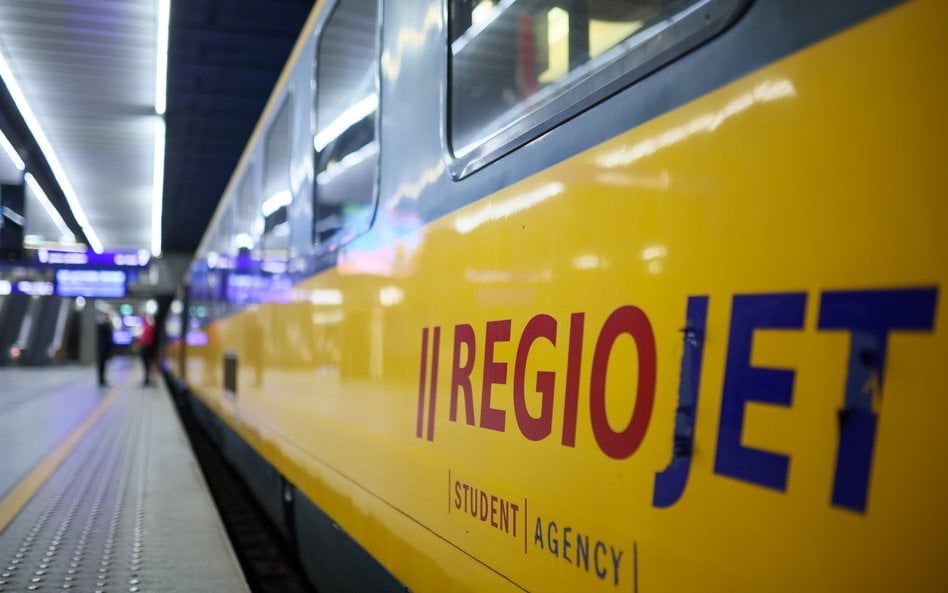 Pociąg RegioJet na Dworcu Zachodnim w Warszawie